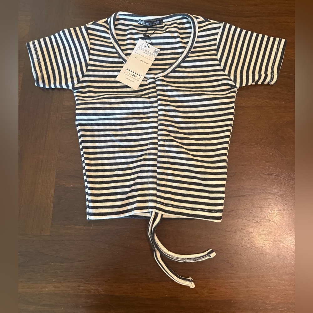 NWT Zara Ruched Tie Front Crop Top, Black/White Stripe, Size Large (Runs small)